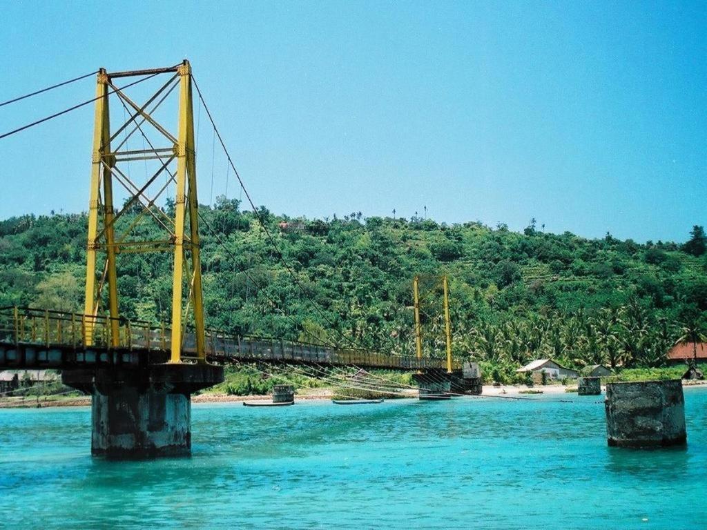 Batu Karang Lembongan Resort & Spa Exterior foto